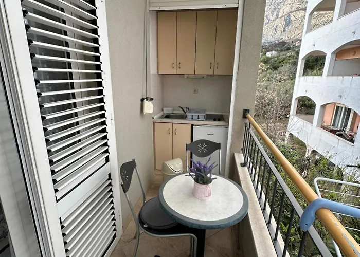 Apartman Maja *